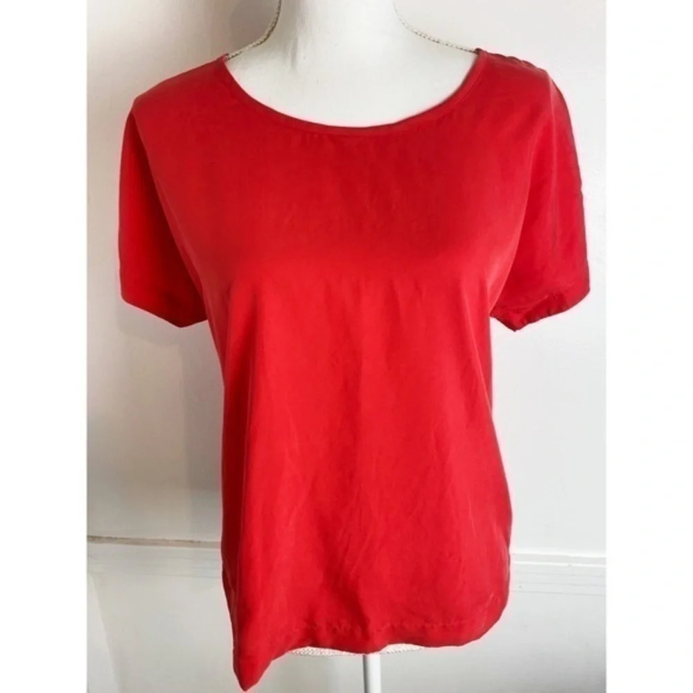 J Jill • Soft Red Short Sleeved Blouse